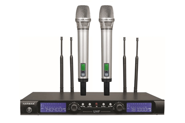 真分集一拖二無線手持話筒/TWM500