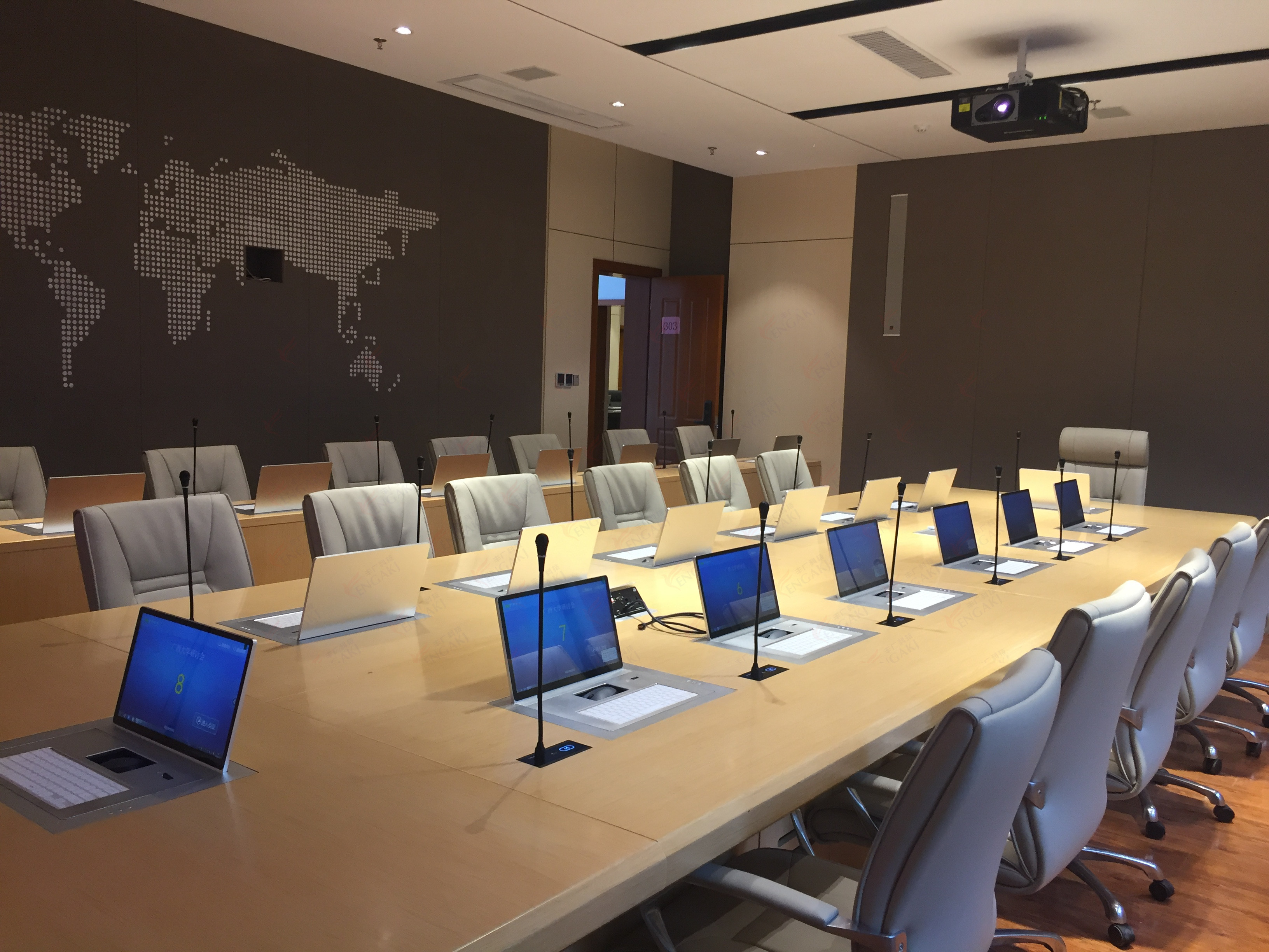 會議室系統(tǒng)的分類(圖2) 會議室2.jpg